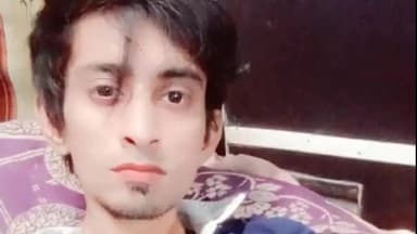 हुज़ूर: भोपाल के एयरपोर्ट के नजदीक ब्रिज पर अज्ञात वाहन ने स्पोर्ट्स बाइक पर सवार युवक को टक्कर मार दी।