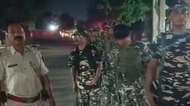 डेहरी: लोकसभा चुनाव को लेकर स्पेशल ड्राइव के दौरान डेहरी सहित विभिन्न इलाके से चार आरोपी को पुलिस ने किया गिरफ्तार ।