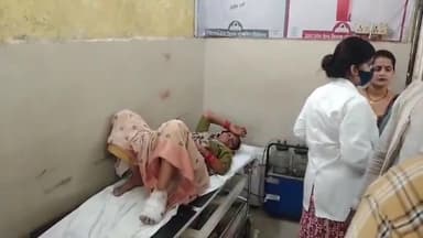 फतेहपुर: ई रिक्शा पलटा महिला घायल अस्पताल में भर्ती हथगांव थाना क्षेत्र के कनकपुर की घटना।