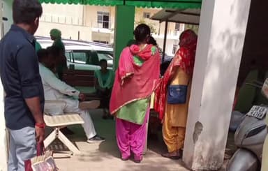 पंचकूला: सेक्टर-15 में एक लड़की ने फांसी लगाकर की खुदकुशी, मौके पर पहुंची सेक्टर-14 थाना पुलिस