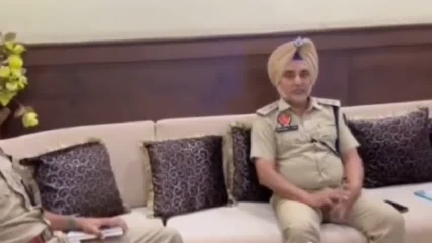 ਨੂਰਮਹਿਲ: ਨੂਰ ਮਹਿਲ ਵਿਖੇ ਪੁਲਿਸ ਨੇ ਇੱਕ ਵਿਅਕਤੀ ਨੂੰ ਇੱਕ ਕਾਰ ਦੇ ਵਿੱਚੋਂ 15 ਸ਼ਰਾਬ ਦੀਆਂ ਪੇਟੀਆਂ ਸਨੇ ਕੀਤਾ ਗ੍ਰਫਤਾਰ