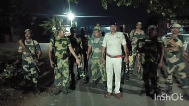 मनेर: मनेर नगर और ग्रामीण इलाकों में शांतिपूर्ण चुनाव को लेकर पुलिसकर्मियों और सुरक्षा कर्मियों ने निकाला फ्लैग मार्च