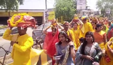 खरगौन: जैतापुर क्षेत्र में निकाली भव्य कलश यात्रा सात दिवसीय भागवत कथा की शुरुआत