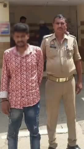 मुरादाबाद: थाना सिविल लाइन पुलिस ने एनडीपीएस एक्ट में एक व्यक्ति को गिरफ्तार करते हुए भेजा जेल