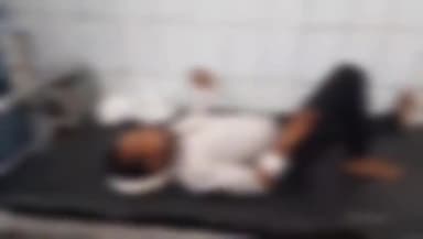 पूरनपुर: कोतवाली क्षेत्र के गांव में घर में घुसकर महिला के साथ छेड़छाड़ विरोध करने पर परिजनों की लाठी डंडोंं से पिटाई