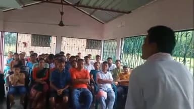 সোণাৰি: সোণাৰিৰ চাফ্ৰাইত গোৰ্খা ছাত্ৰ সন্থাৰ শাখা সমিতি গঠন, উপস্থিত গোৰ্খা ছাত্ৰ সন্থাৰ চৰাইদেউ জিলা সমিতিৰ সভাপতি অশোক লামা