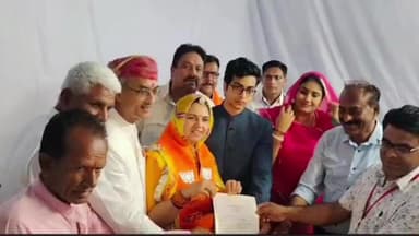 मेड़ता: राजसमंद लोकसभा सीट पर भाजपा उम्मीदवार महिमा कुमारी जीतीं, चारभुजा चौक पर कार्यकर्ताओं ने मनाया जश्न