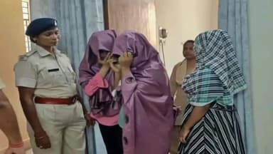 कांके: रांची के बरियातू स्थित हिल व्यू रोड से पुलिस ने तीन बांग्लादेशी महिलाओं को किया गिरफ्तार