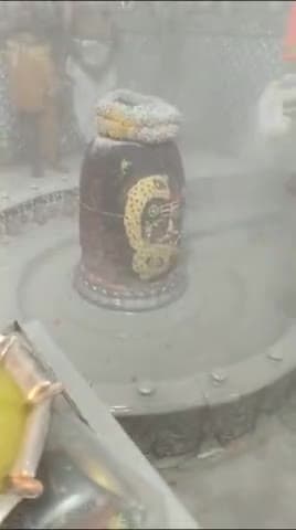 🙏🔱जय श्री महाकाल 🔱🙏
श्री महाकालेश्वर ज्योतिर्लिंगजी का भस्म आरती श्रृंगार दर्शन 
🦂05_जुन_2024_बुधवार  🦂
🙏🌹हर हर महादेव 🌹🙏
🙏🔱जय शिव शंभू 🔱🙏
🙏🐍ॐ_नमः_शिवाय 🐍🔱