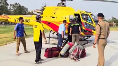 देहरादून: सहस्त्रधारा हेलीपैड से दो टीमें हैलीकाप्टर से हुई रवाना,सहस्त्रताल ट्रैक में फंसे ट्रैकरों के रेस्क्यू के लिए टीमे रवाना