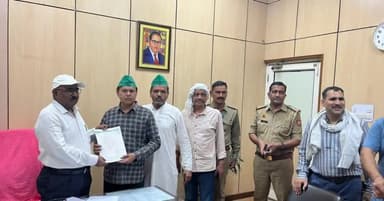 @भारतीय#किसानसंगठन 
@rajendra yadav 
#Bhartiya @kisan Sangathan 
9911408800
@noida: Memorandum submitted to the Special Duty Officer, Noida regarding water co
