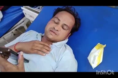 बरेली: थाना आंवला क्षेत्र रामनगर के दो लोग सड़क हादसे के हुए,शिकार गंभीर रूप से घायल,जिला अस्पताल में कराया,भर्ती