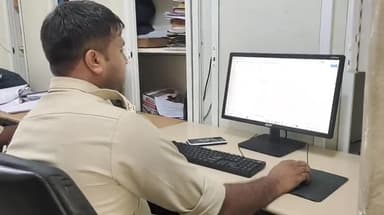 मंदसौर: ग्राम मुंदड़ी से रोहित की अज्ञात व्यक्ति टू व्हीलर गाड़ी चुरा कर ले गया किया अज्ञात आरोपी पर मामला दर्ज