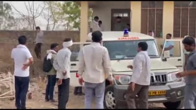 बूंदी: डाबी के लम्बाखोह में तेज रफ्तार ट्रैक्टर की टक्कर से दो लोगों की मौत दो गम्भीर घायल