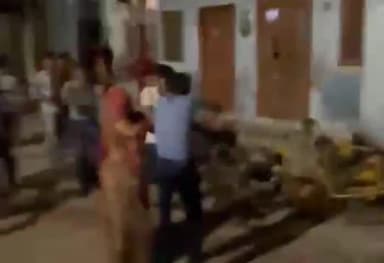 मेड़ता: मेड़ता सिटी शहर के वार्ड नंबर 26 में मामूली बात को लेकर दो पक्षों में हुई पत्थरबाजी, घटना में 17 लोग हुए घायल