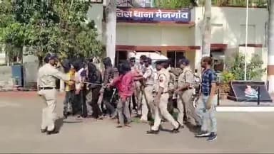 खरगौन: दामखेड़ा में डकैती के 13 आरोपियों की रिमांड खत्म, कोर्ट ने भेजा जेल बाग टांडा की गैंग ने की थी वारदात