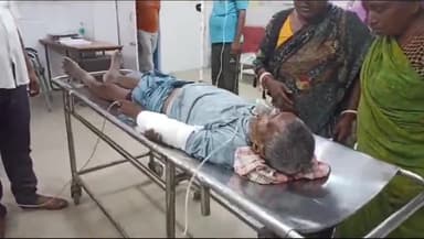 जमुई: घोंनसा के पास ई -रिक्शा  पलटी,एक घायल सदर अस्पताल में कराया गया भर्ती