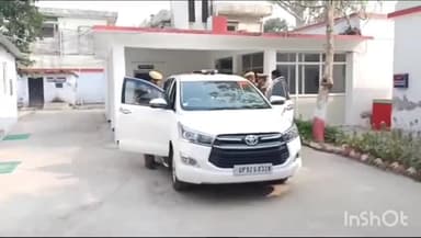 उरई: उरई में पुलिस अधीक्षक ने जिले में कानून व्यवस्था को बेहतर करने के लिए चार अभियुक्तों पर की जिला बदर की कार्यवाही।