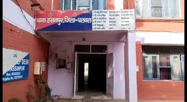 पलवल: गाँव लीखी चौराहे पर गाड़ी ने बाइक सवार को मारी पीछे से टक्कर, गाड़ी चालक गाड़ी सहित मोके से हुआ फरार।