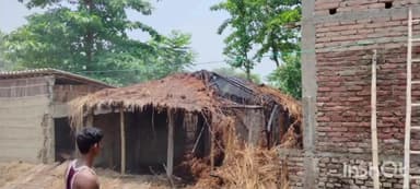 शिवहर: औरा गांव में आग लगने से एक घर जलकर हुआ राख,  लाखो रुपए की सम्पत्ति जलकर हुआ नष्ट