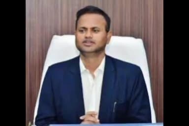 बरेली: एसडीएम नवाबगंज समेत कई तहसीलदार और नायब तहसीलदारों के  ट्रांसफर, जानें पोस्टिंग