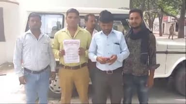 हरदोई: कलेक्ट्रेट में संविदा ठेका कर्मचारी संघ ने शाहाबाद पालिका में समस्याओं के निस्तारण के लिए सिटी मजिस्ट्रेट को दिया ज्ञापन