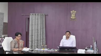 बक्सर: डीएम ने दिया जिले में दाखिल खारिज के मामले जल्द निपटाने के निर्देश