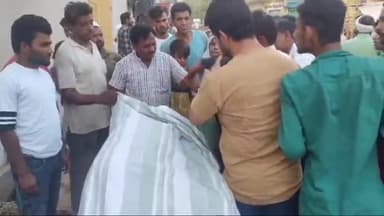 सरधना: निर्माणाधीन मकान की दीवार से गिरकर राजमिस्त्री की मौत परिजनों ने दी हत्या की तहरीर मोहल्ला जगमोहन नगर का मामला