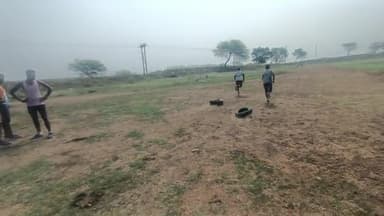 आसान नहीं मंजिल -मां भारती एकेडमी में पुलिस भर्ती हेतु तैयारी कर रहे युवा, घंटो मेहनत कर बहा रहे पसीना -अश्वनी यदु