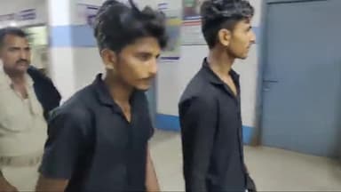 अररिया: हरिया चौक से मारपीट मामले में तीन लोगों को पुलिस ने किया गिरफ्तार न्यायालय में किया पेश