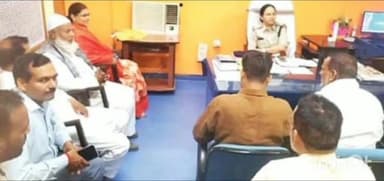 चितरंगी: विंध्यनगर थाना प्रभारी अर्चना द्विवेदी ने आगामी त्यौहार बकरीद के दृष्टिगत की शांति समिति की बैठक