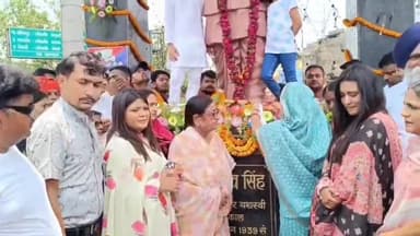 झरिया/जोरापोखर/सिंदरी: मजदूरों के मसीहा कहे जाने वाले स्वर्गीय सूर्यदेव सिंह की कतरास मोड़ स्थित मनाई गई 33 वीं पुण्यतिथि उमडा जन सैलाब।