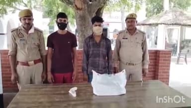 गढ़मुक्तेश्वर: गांव बागड़पुर के पास से पुलिस ने गोकशी की घटना में फरार चल रहे दो गोकश को किया गिरफ्तार, उपकरण व तमंचा बरामद