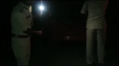 पटना ग्रामीण: पुरंदरपुर के पास कार रिपेयरिंग सेंटर में लगी आग, लाखों रुपए के सामान जलकर हुए खाक