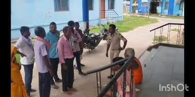 सुपौल: सुंदरपुर में पति-पत्नी के विवाद को लेकर पति ने लगाई फांसी पुलिस के द्वारा शव को पोस्टमार्टम कराने लाई सदर अस्पताल सुपौल