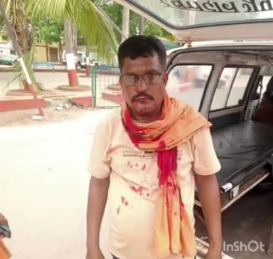 धमतरी: रूद्री रोड अमलतासपुर कॉलोनी के पास कार की ठोकर से बाइक सवार व्यक्ति हुआ घायल