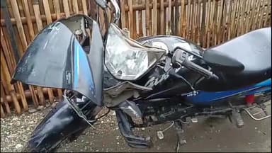 মাটিয়ালি: বড়দিঘী চা বাগানের টিলাবাড়ি ডিভিশন ওজন লাইনে হাতির তাণ্ডব; ভাঙল বাড়ি, দোকান ও বাইক