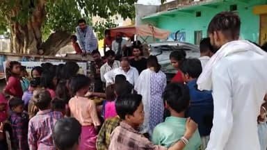 समाज सेविका अंजू सिंगरौल जी के जन्मदिन के उपलक्ष्य में KHF संगठन द्वारा वितरण की गई खाद्य सामग्री एवं जूता चप्पल एवं शिक्षा जागरूकता अभियान वृक्षारोपण अभियान चलाया गया