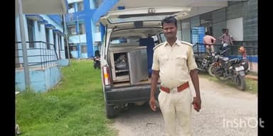 सुपौल: बिशनपुर शिवराम नहर के समीप मिला एक व्यक्ति का शव पोस्टमार्टम करने लाई सदर अस्पताल सुपौल