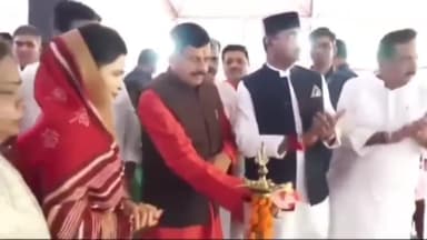 हुज़ूर: CM मोहन यादव ने भोपाल के शासकीय सुभाष उत्कृष्ट उच्चतर माध्यमिक विद्यालय में "स्कूल चलें हम” अभियान के शुभारंभ किया।