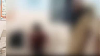 बिहार: शिवपूरी मोहल्ला में छेड़खानी के आरोप में एक किशोर की किया गया पिटाई ,पुलिस द्वारा इलाज के लिए लाया गया सदर अस्पताल