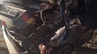 शाहजहांपुर: देर रात शराब के नशे में धुत्त DCM चालक ने कार में मारी टक्कर,कार हुई चकनाचूर हथौड़ा गांव की घटना