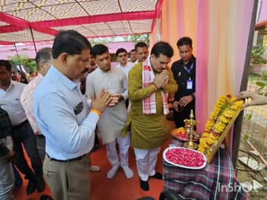 सारंगपुर: उत्कृष्ट उच्चतर माध्यमिक विद्यालय सारंगपुर में प्रवेश उत्सव कार्यक्रम में शामिल हुए राज्य मंत्री गौतम टेटवाल