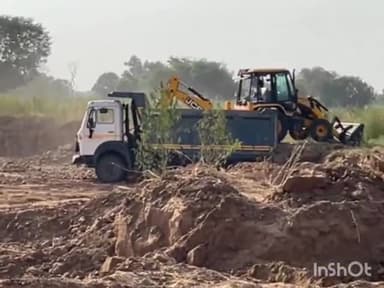 जलेसर: तहसील जलेसर के ईसोली में अवैध खनन का मामला आया सामने भारतीय किसान यूनियन भानू ने जताया विरोध