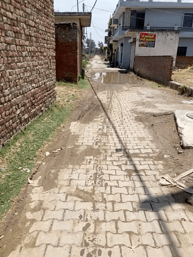 #ससौली  से #कांसापुर रोड पर थोडी सी बरसात मे ही पानी हुआ खडा चालू नही किए #सिवरेज कनेकसन लोग परेशान #रादौर #यमुनानगर #हरियाणा