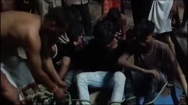 रामनगर पंचवटी इलाके में चोरी की नीयत से घर में घुसे चोरों को ग्रामीणों ने रस्सी से बांधा, किया पुलिस के सुपुर्द