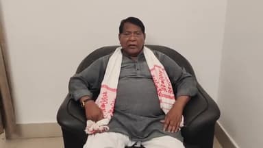 लोहरदगा: केंद्र और राज्यपाल को बताएंगे ओबीसी के आरक्षण की हकीकत : वित्त मंत्री डॉ रामेश्वर उरांव