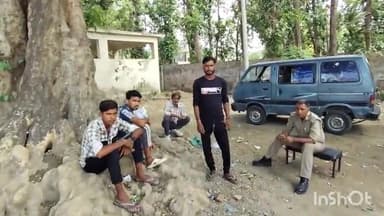 पलिया: चमरू टांडा गांव में खेत में धान काट रही कंपाइन मशीन के नीचे दबने से 11 वर्षीय किशोर की हुई मौत