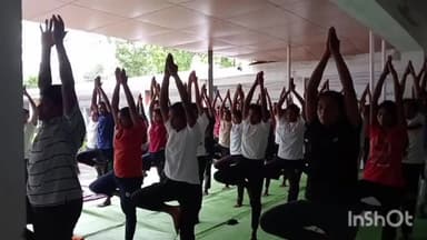 *अंतर्राष्ट्रीय योग दिवस: पूर्व सैनिक सेवा परिषद ब्लॉक फरसगांव और आदर्श विद्यालय फरसगांव के द्वारा संयुक्त रूप से आदर्श