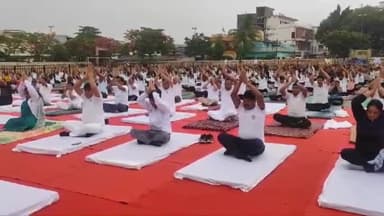 कोंडागांव: कोंडागांव में 10वें अंतर्राष्ट्रीय योग दिवस का हुआ आयोजन, विधायक लता उसेंडी ने कार्यक्रम का किया शुभारंभ